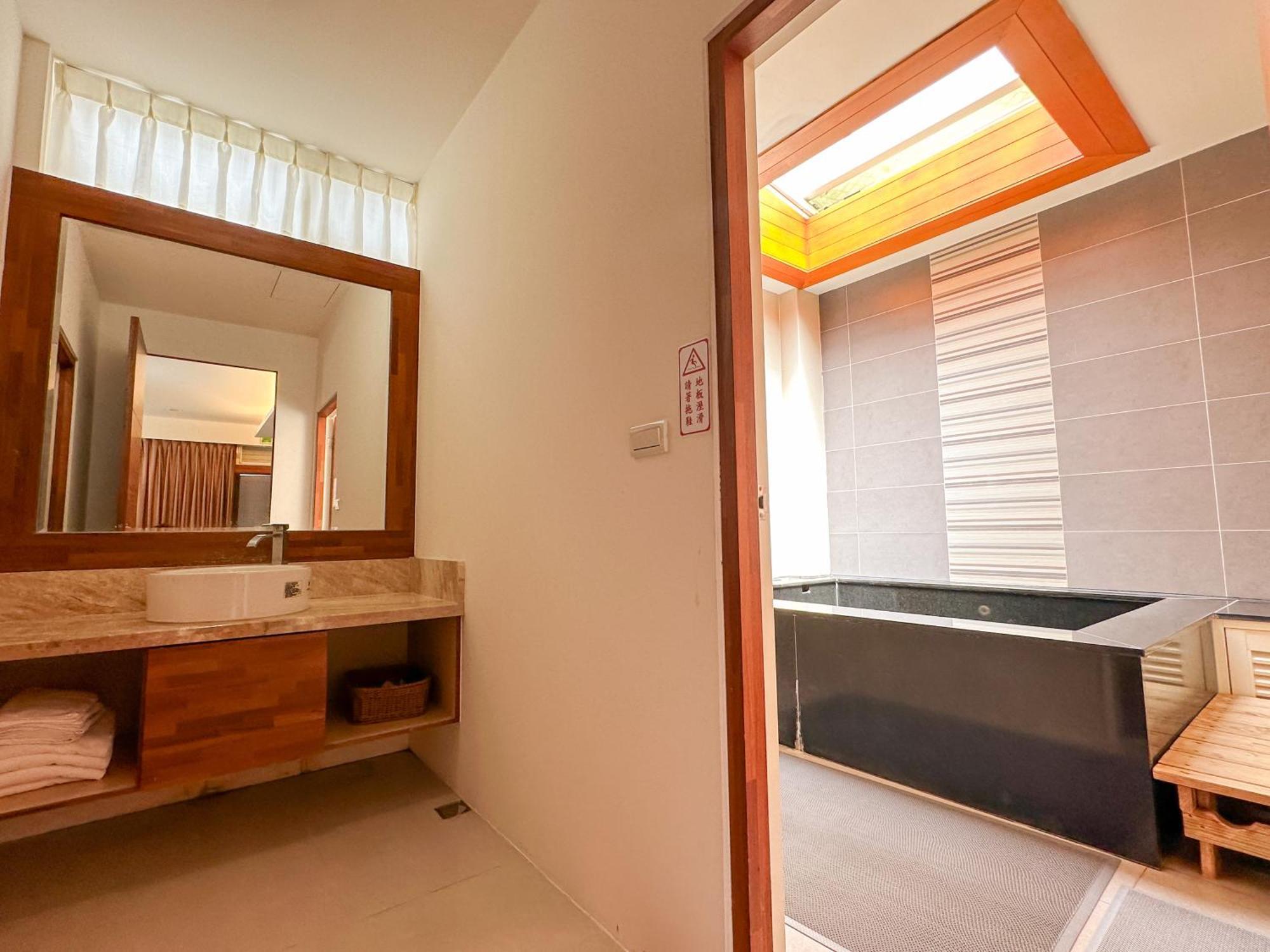 Yage Hotspring House Jiaoxi Exterior foto